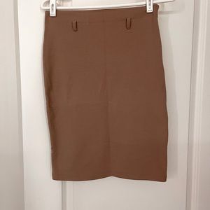 Forever 21| Tan Pencil skirt